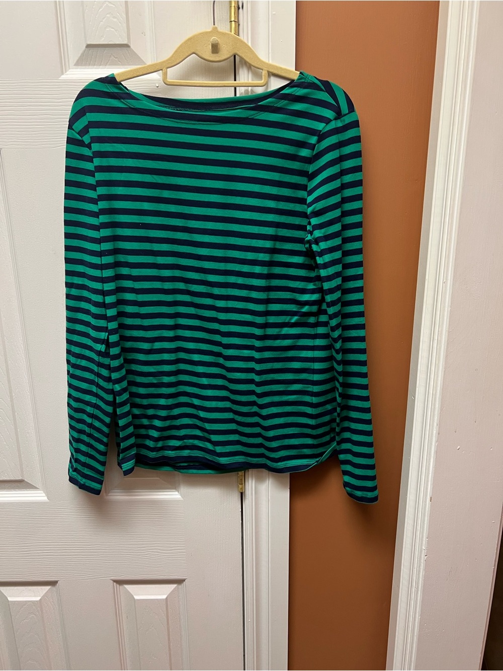 Women's Green and Black Striped Long-Sleeve Tee
